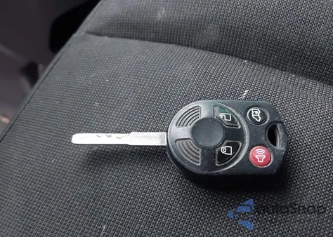 2018 Ford Transit-250 z USA, uszkodzony, nr VIN 1FTYR1YMXJKA65126